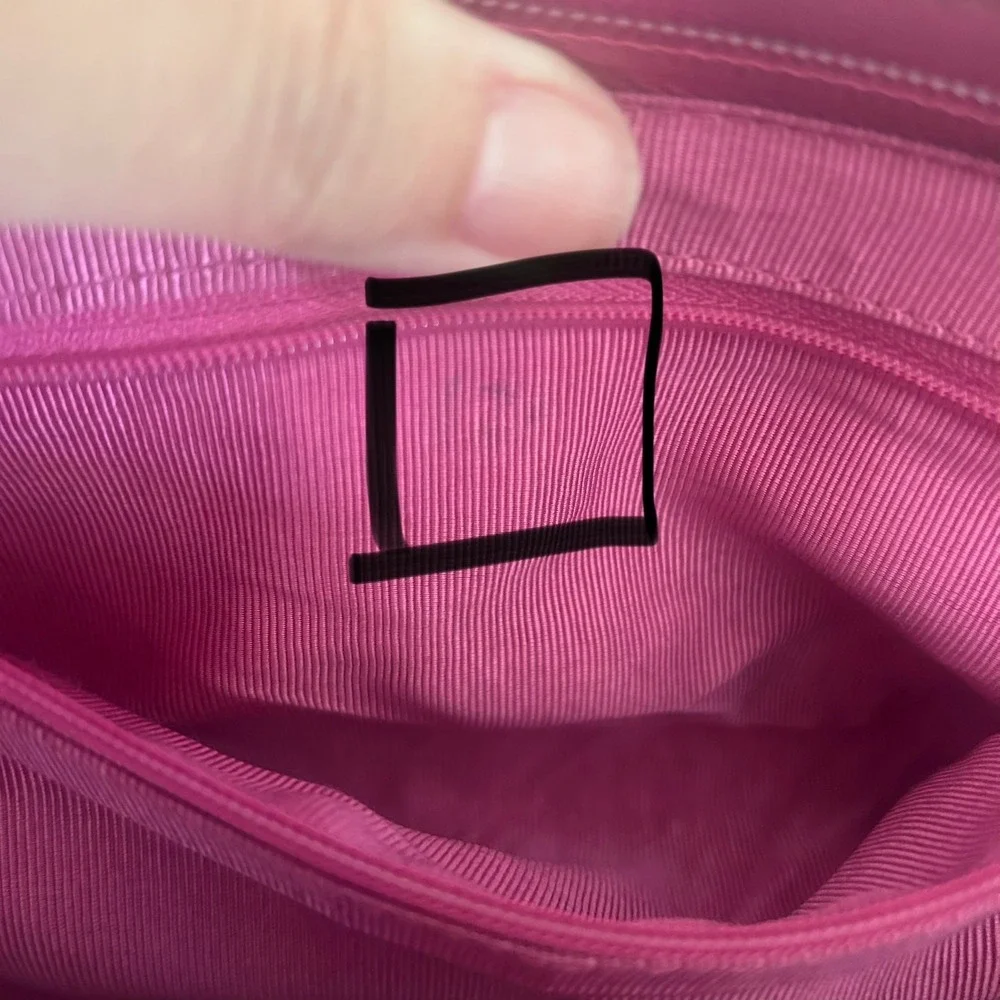 Y2K‎ slouchy shoulder bag Hot Pink Barbie leather inside pockets vacation resort